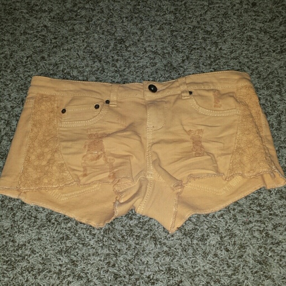 Yellow shorts with lace side