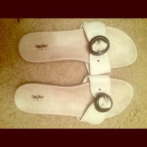 Mossimo White Sandals