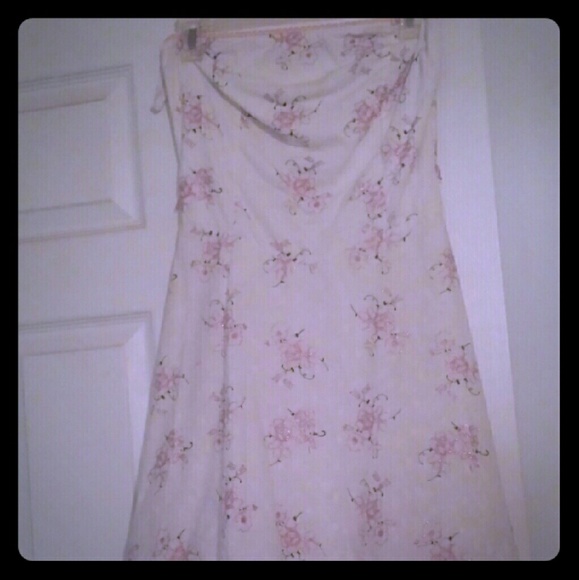 Pink floral strapless dress