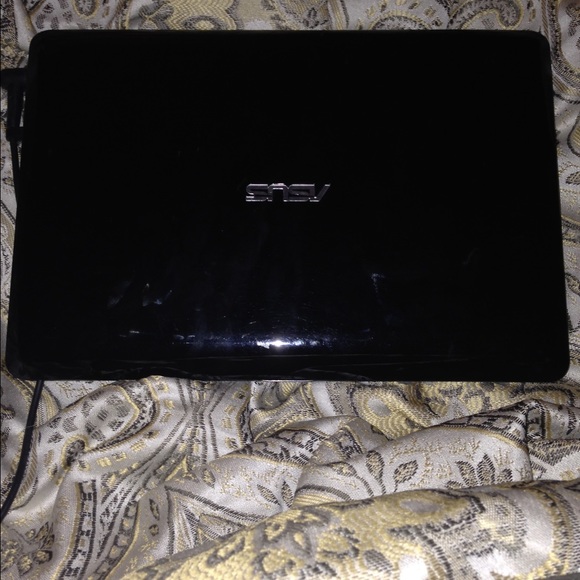 Laptop !!!! - Picture 2 of 2