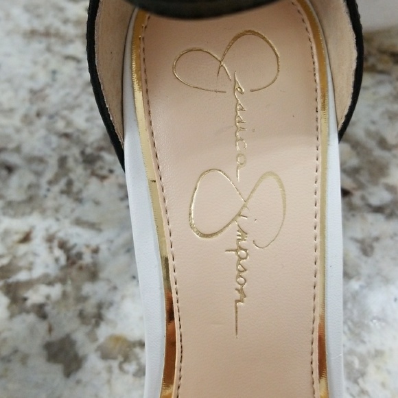Jessica Simpson Pumps - Picture 8 of 12