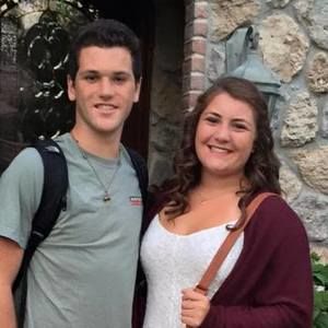 Meet your Posher, Alie