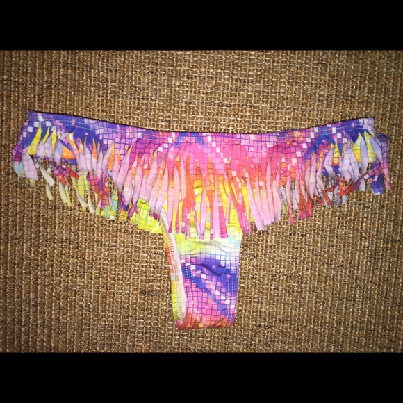 ❤️SOLD❤️ Multicolor Brazilian bikini bottoms - Picture 1 of 3