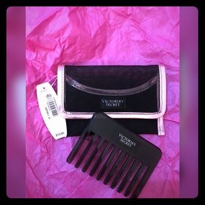 Victoria's Secret Comb.. 🐝