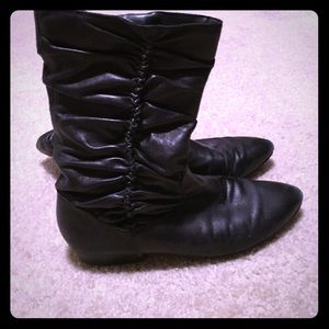 Black Jessica Simpson cowboy boots - size 7
