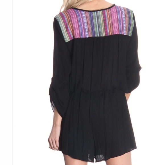 ❤️❤️❤️Black tribal patch romper - Picture 2 of 2
