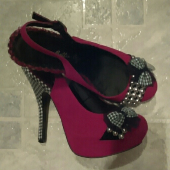 Maroon and houndstooth platform heels