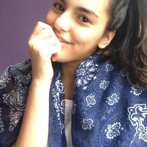 Meet your Posher, Zaynab