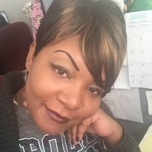 Meet your Posher, Chanel