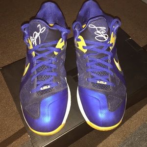 Air Max Lebron X Low