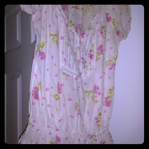 Hollister blouse perfect condition