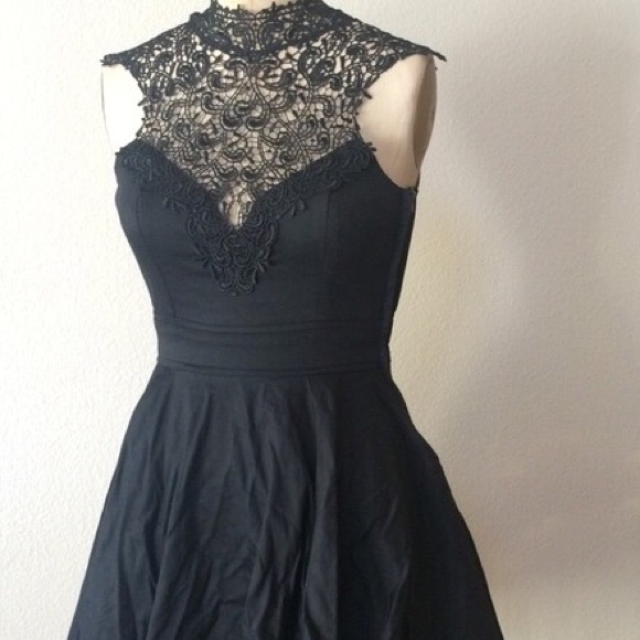 Gorgeous black dress