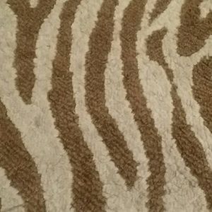 Meet your Posher, Connie