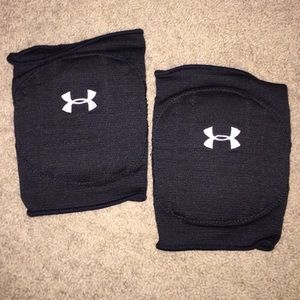 Under Armour volleyball knee pads
