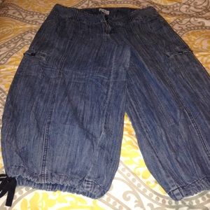 Wide Leg Denim Capris