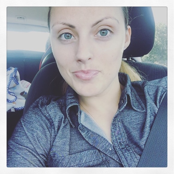 Meet your Posher, WELCOME! - Angela ᕱ - Picture 10 of 10