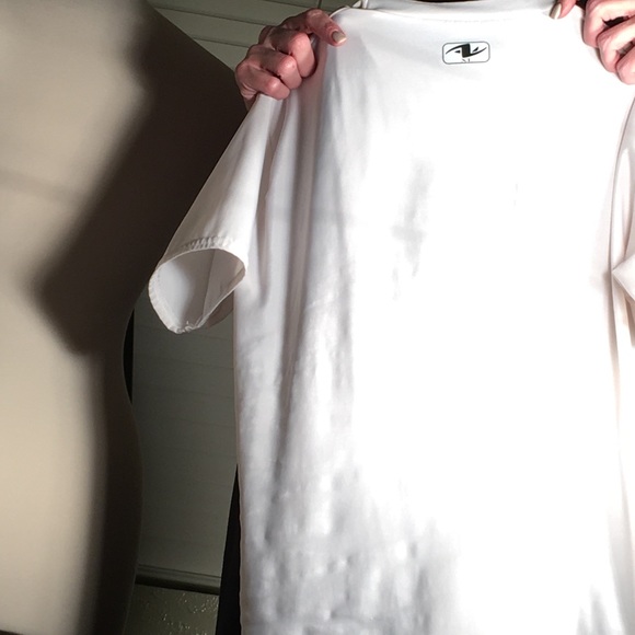 Compression shirt - Picture 3 of 3