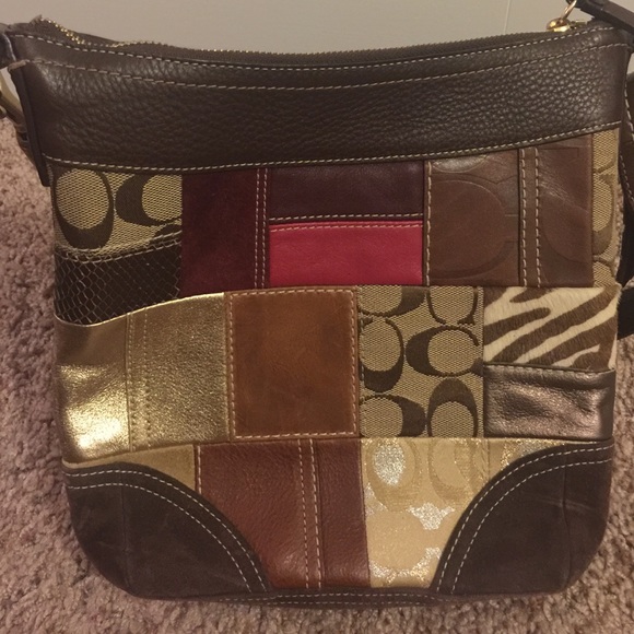 Excellent "Like New" condition Coach Bag
