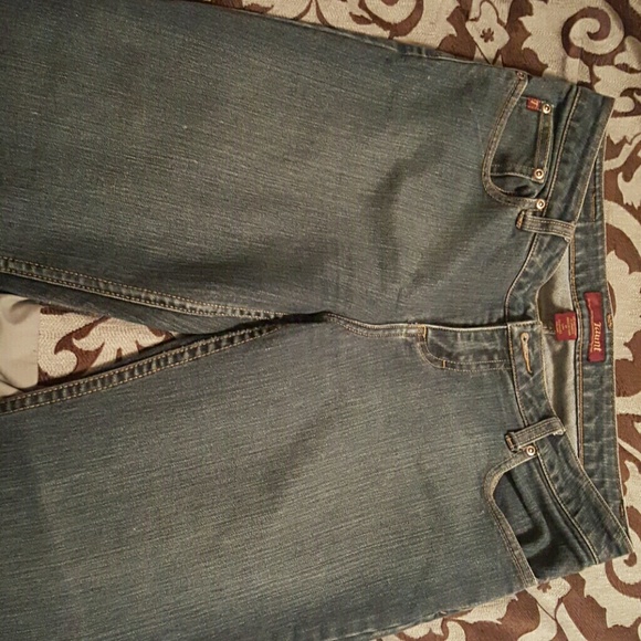 Taunt jeans
