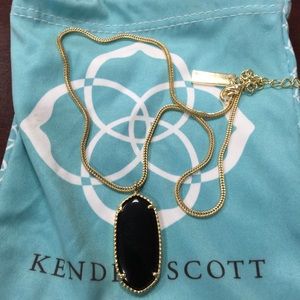 Black Kendra Scott necklace