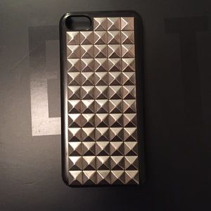 iPhone 5/5s spike case