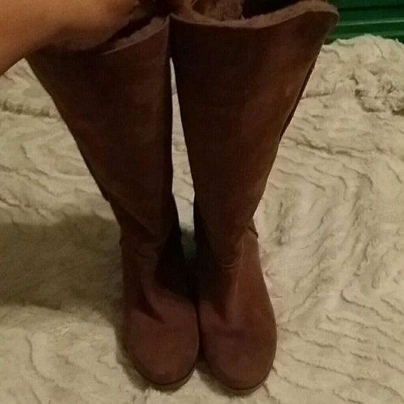 UGG wedge boots - Picture 4 of 4