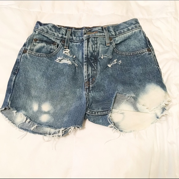 TOPSHOP// festival aztec highwaisted shorts - Picture 2 of 2