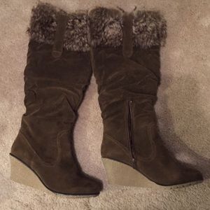 Breckelle's Kansas-13 Fur Knee High Wedge Boot