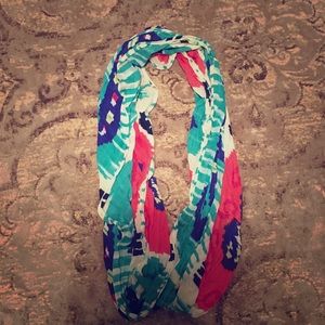 American Eagle Infinity Scarf