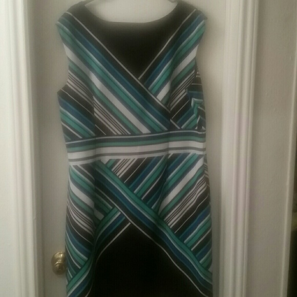 Multicolored  striped dress - Picture 2 of 3