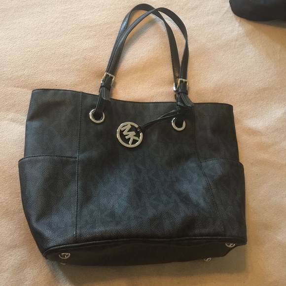 Michael Kors EW Tote Bag