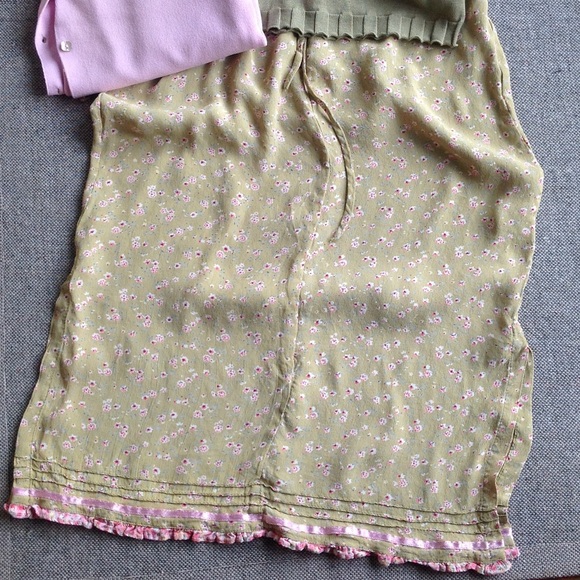 Green Skirt with pink flowers