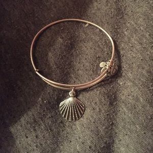 Seashell alex & ani