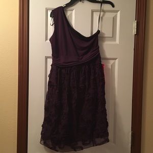 EN Focus Studio One Shoulder Dress