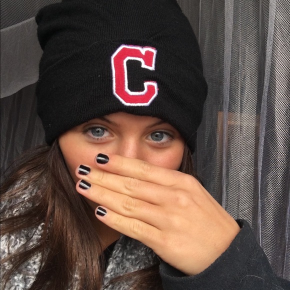 C Logo Beanie h&m - Picture 1 of 2