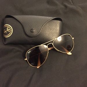 Brown/ tan Ray Bans 55'
