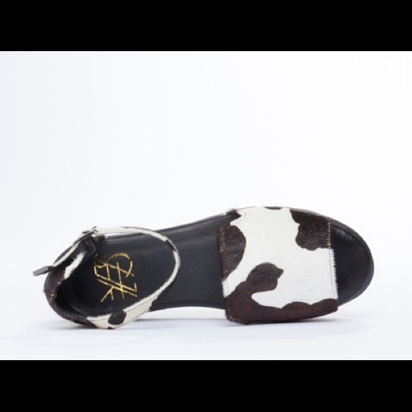 Calf hair platforms NWOT
