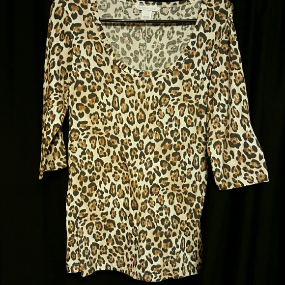 3/4 sleeve top - Picture 1 of 1