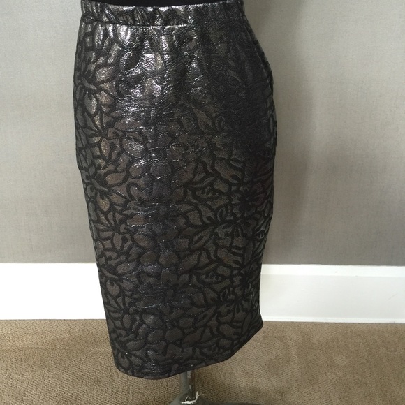 Pencil skirt
