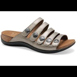 BRAND NEW W/ BOX! Dansko Janie Leather Sandals