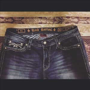 😍😍Women's rock revival-NWOT