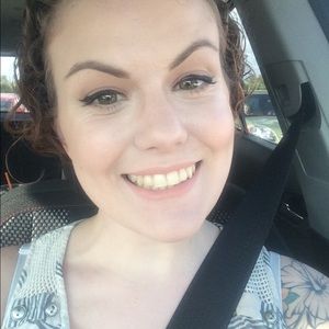 Meet your Posher, Meagan