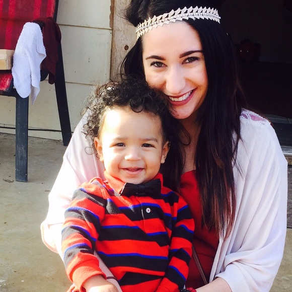 Meet your Posher, Abigail - Picture 1 of 1