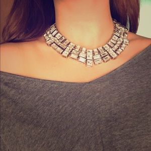 Gorgeous rhinestone necklace!