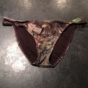 Camo Bikini Bottom ⭐️
