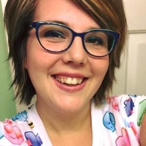 Meet your Posher, Kayla