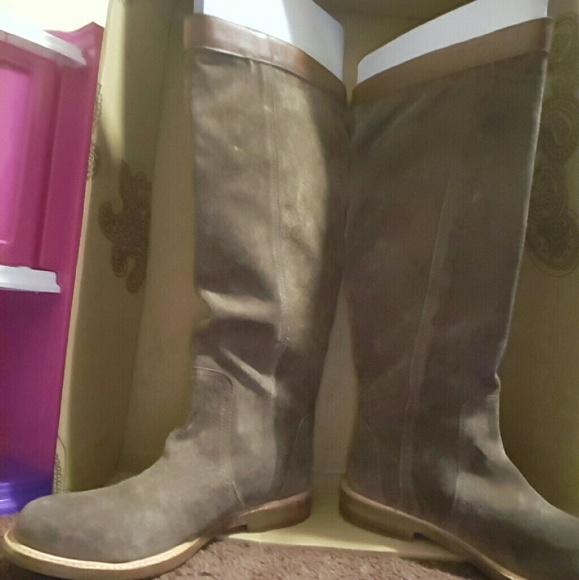 Urban Outfitter slouch boots