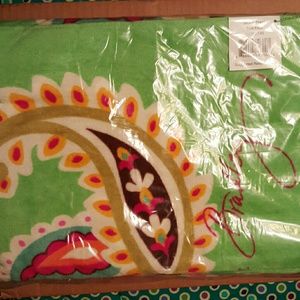 NWT Vera Bradley beach towel in Tutti Fruitti