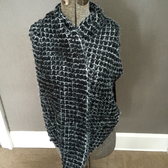 Infinity scarf