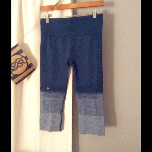 Blue ombré lululemon pants